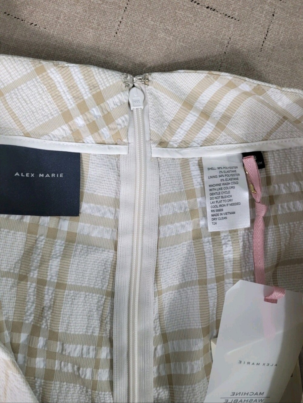 Alex marie Womens Shorts Plus Size 18 Stretch khaki/ ivory NWT 08 - Picture 8 of 10